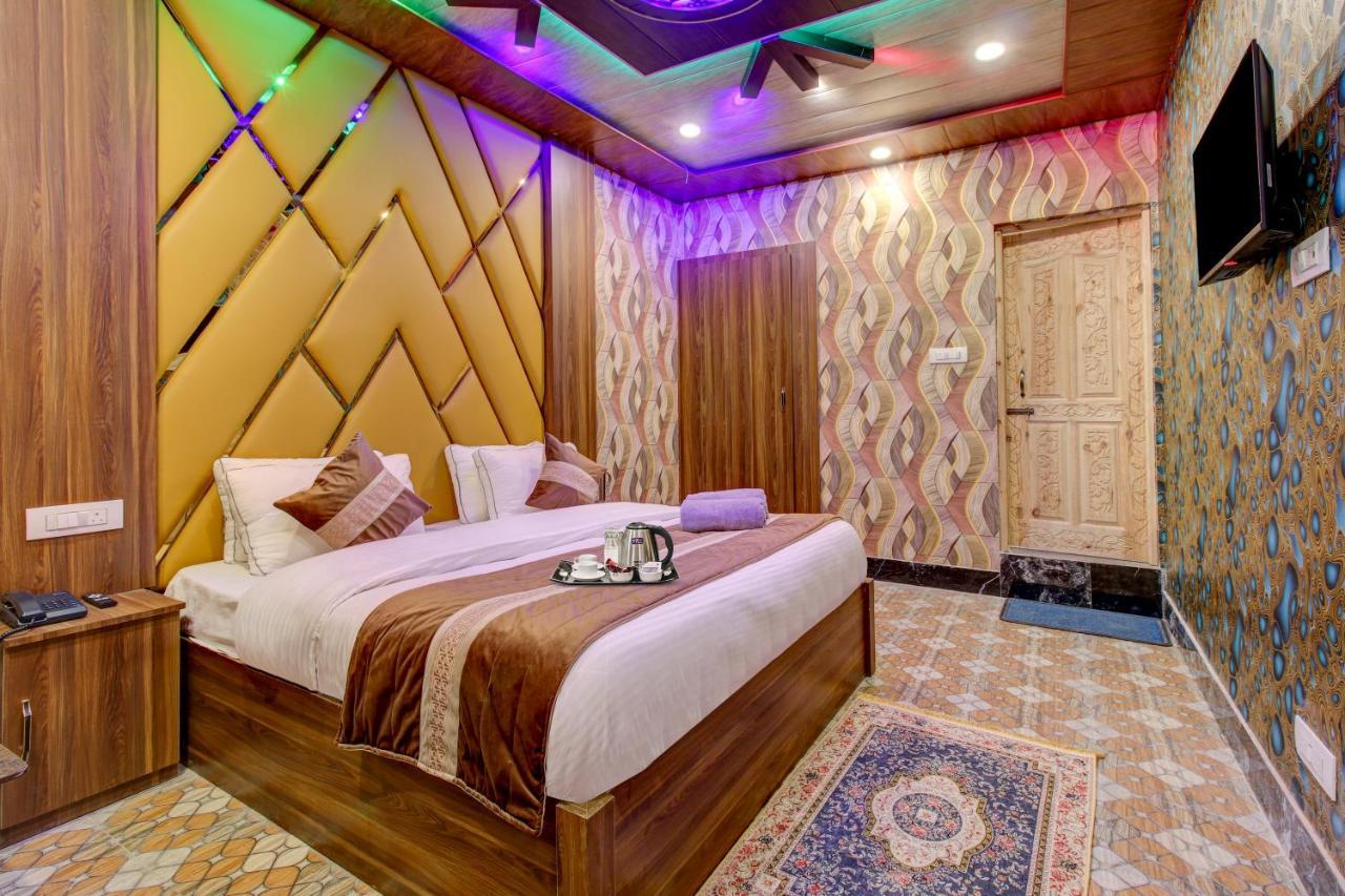 Hotel Royal Hameed Srinagar  Bagian luar foto
